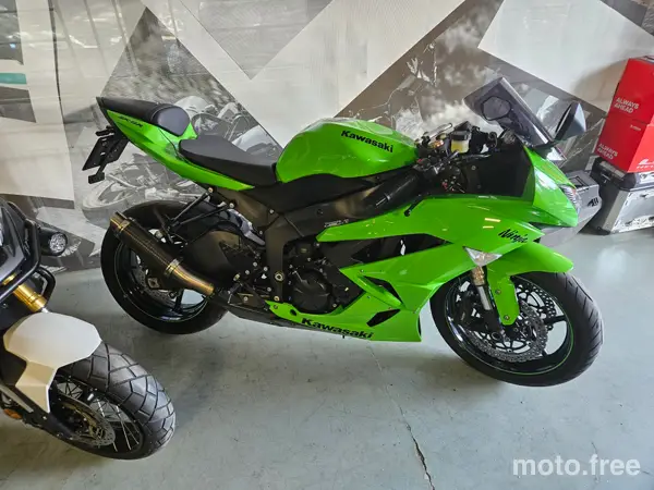 Kawasaki ZX 2010 Warszawa 22000 PLN