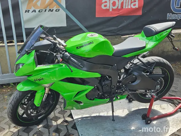 Kawasaki ZX 2010 Warszawa 22000 PLN