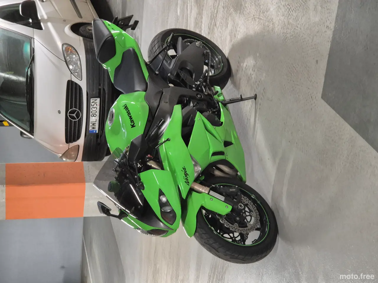 Kawasaki ZX