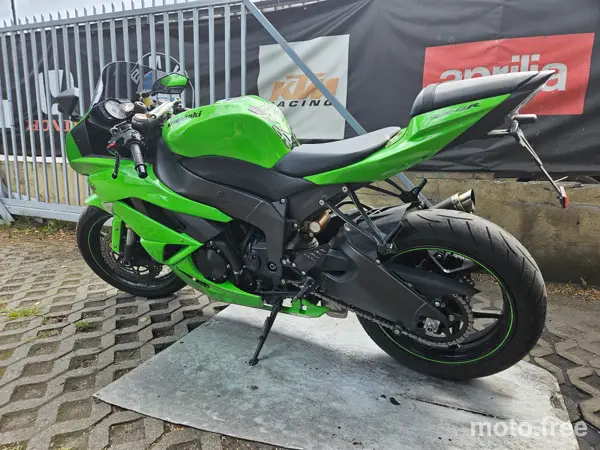 Kawasaki ZX 2010 Warszawa 22000 PLN